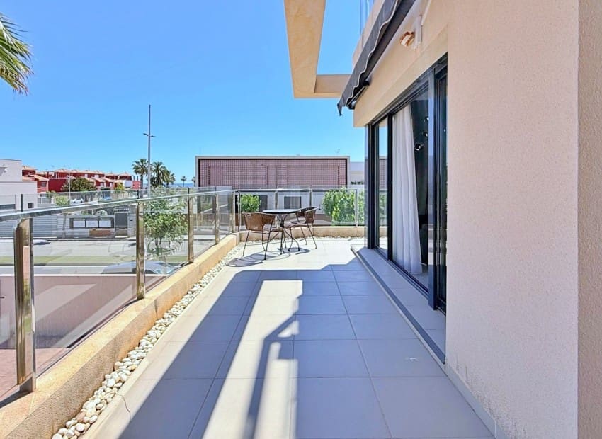 3 soverom Leilighet til salgs i Torre de la Horadada med svømmebasseng - € 365 000 (Ref: 9860934)