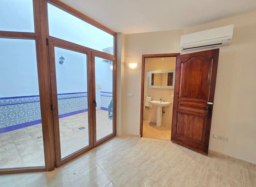 3 bedroom Townhouse for sale in Altea - € 350,000 (Ref: 9865919)