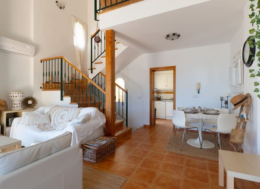 2 makuuhuone Huvila myytävänä paikassa Altea - 340 000 € (Ref: 9880289)