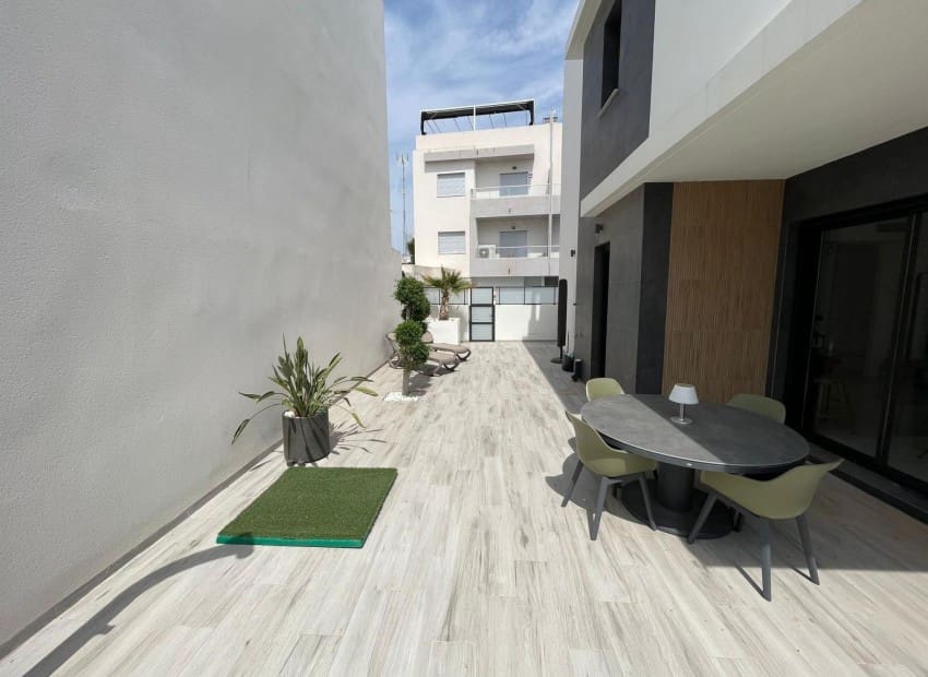 3 chambre Villa/Maison à vendre à Benijofar - 469 000 € (Ref: 9895347)
