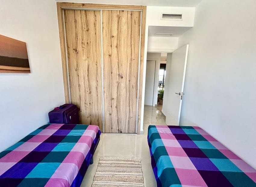 2 slaapkamer Appartement te koop in Pilar de la Horadada met zwembad garage - € 330.000 (Ref: 9895348)