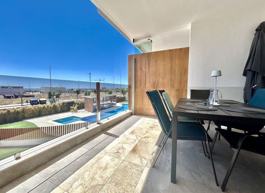 2 slaapkamer Appartement te koop in Pilar de la Horadada met zwembad garage - € 330.000 (Ref: 9895348)