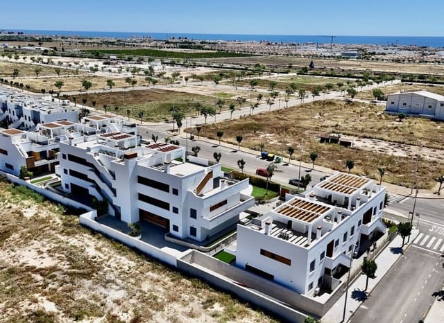 2 soveværelse Lejlighed til salg i Pilar de la Horadada ciudad, Pilar de la Horadada med swimmingpool garage - € 330.000 (Ref: 9895348)