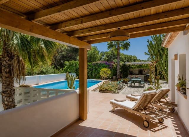 Chalet de 4 habitaciones en Partides comunes - Adsubia, Javea / Xàbia en venta con piscina - 950.000 € (Ref: 9895352)