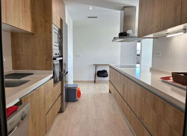 3 makuuhuone Huoneisto myytävänä paikassa Villamartin, Orihuela mukana uima-altaan 
autotalli - 324 900 € (Ref: 9897219)