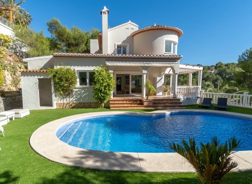 4 sypialnia Willa na sprzedaż w Altea la Vella z basenem garażem - 990 000 € (Ref: 9897220)