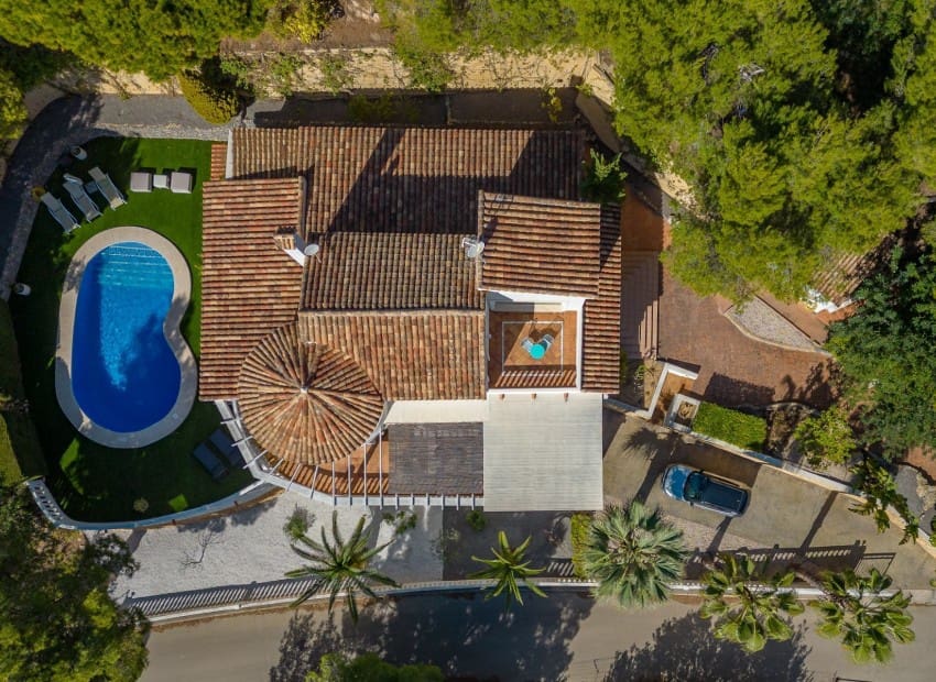 4 sypialnia Willa na sprzedaż w Altea la Vella z basenem garażem - 990 000 € (Ref: 9897220)