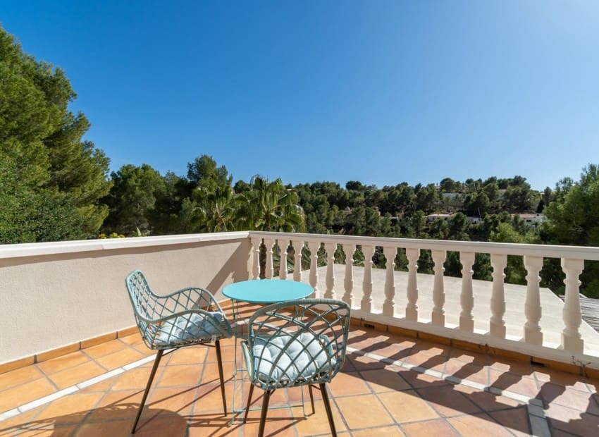 4 sypialnia Willa na sprzedaż w Altea la Vella z basenem garażem - 990 000 € (Ref: 9897220)