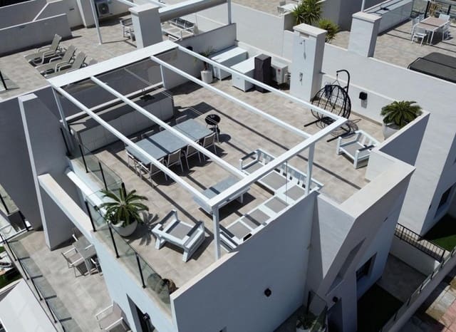 Apartamento de 2 habitaciones en San Miguel de Salinas en venta con piscina - 299.000 € (Ref: 9897221)