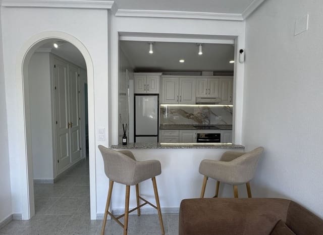 2 soverom Leilighet til salgs i Campoamor, Orihuela med svømmebasseng - € 220 000 (Ref: 9897381)