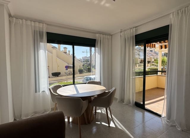 2 soverom Leilighet til salgs i Campoamor, Orihuela med svømmebasseng - € 220 000 (Ref: 9897381)