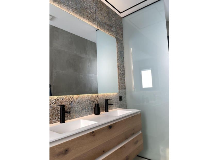4 quarto Moradia para venda em Ciudad Quesada com piscina garagem - 699 000 € (Ref: 9898358)