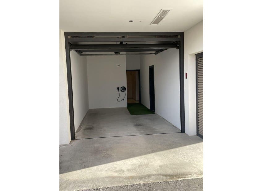 4 quarto Moradia para venda em Ciudad Quesada com piscina garagem - 699 000 € (Ref: 9898358)