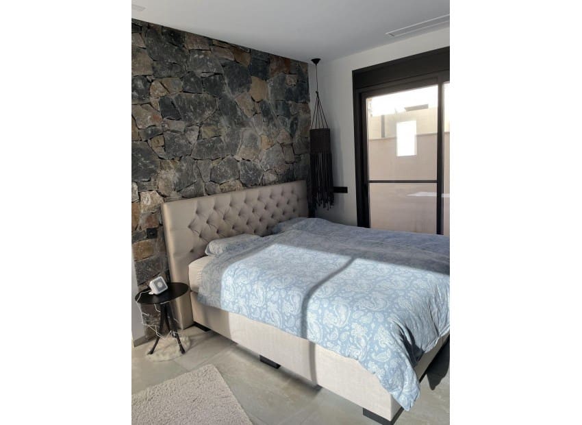 4 quarto Moradia para venda em Ciudad Quesada com piscina garagem - 699 000 € (Ref: 9898358)