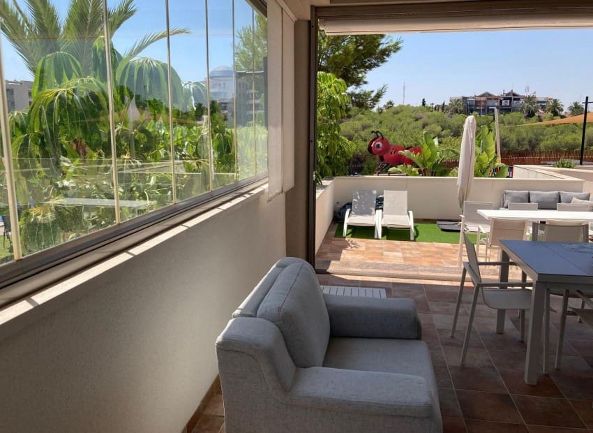 2 slaapkamer Appartement te koop in Los Dolses met zwembad garage - € 340.000 (Ref: 9898359)