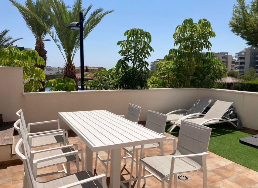 2 slaapkamer Appartement te koop in Los Dolses met zwembad garage - € 340.000 (Ref: 9898359)