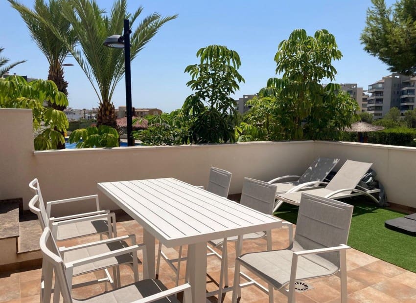 2 slaapkamer Appartement te koop in Los Dolses met zwembad garage - € 340.000 (Ref: 9898359)