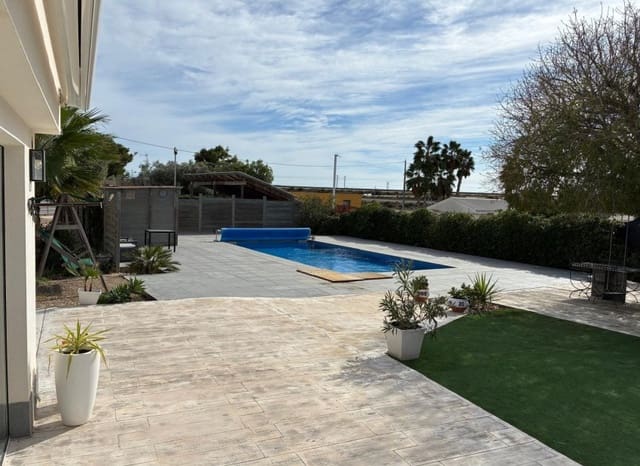 5 sovrum Villa till salu i Crevillente / Crevillent med pool - 465 000 € (Ref: 9898361)