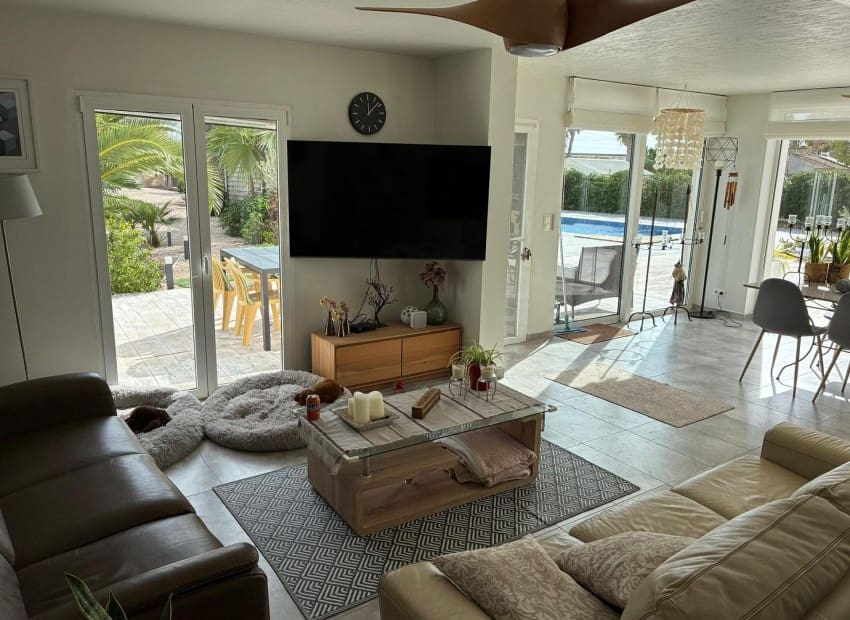 5 soveværelse Villa til salg i Crevillente / Crevillent med swimmingpool garage - € 465.000 (Ref: 9898361)