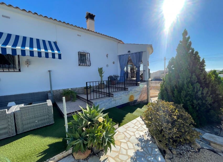 2 camera da letto Villa in vendita in Alfaz del Pi / L'Alfas del Pi con piscina garage - 299.999 € (Rif: 9898362)