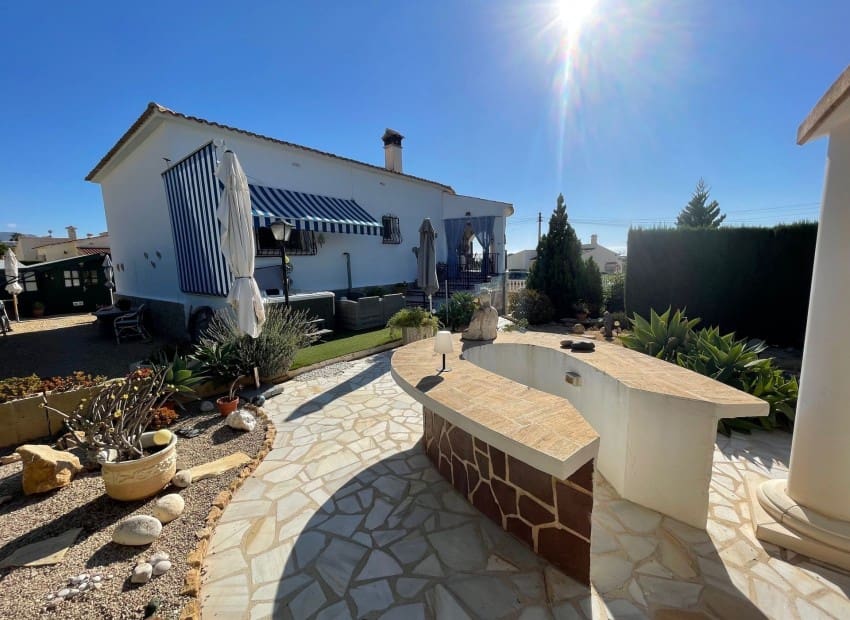 2 camera da letto Villa in vendita in Alfaz del Pi / L'Alfas del Pi con piscina garage - 299.999 € (Rif: 9898362)
