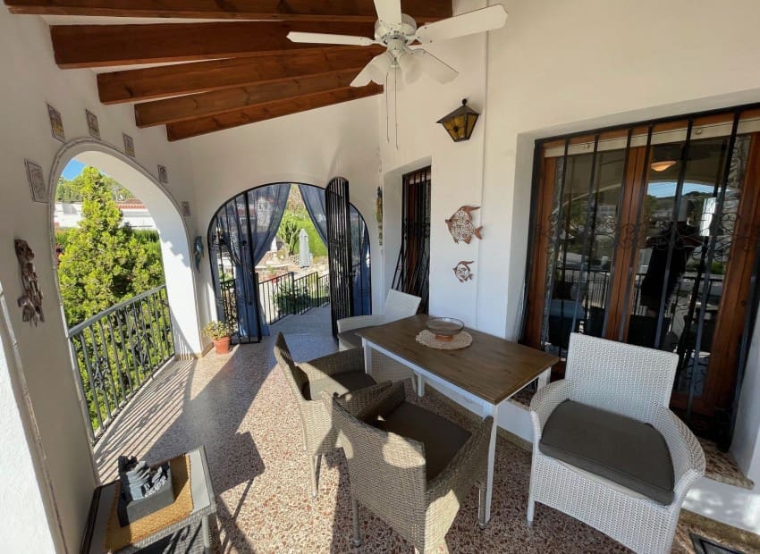 2 camera da letto Villa in vendita in Alfaz del Pi / L'Alfas del Pi con piscina garage - 299.999 € (Rif: 9898362)