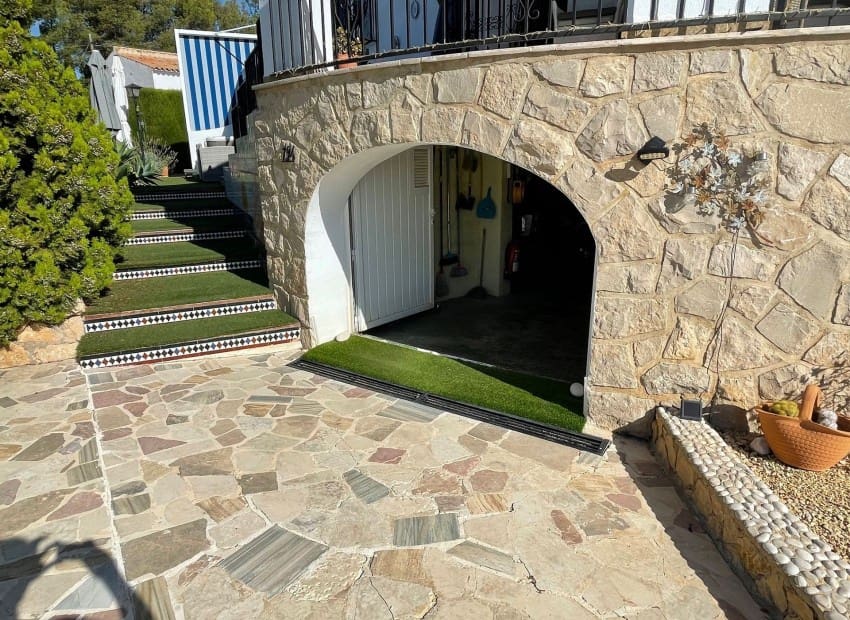 2 camera da letto Villa in vendita in Alfaz del Pi / L'Alfas del Pi con piscina garage - 299.999 € (Rif: 9898362)