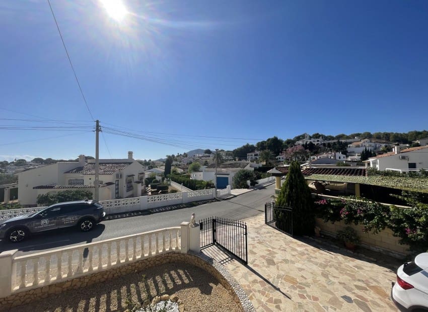 2 camera da letto Villa in vendita in Alfaz del Pi / L'Alfas del Pi con piscina garage - 299.999 € (Rif: 9898362)