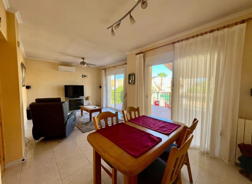 5 slaapkamer Halfvrijstaande villa te koop in La Nucia met zwembad garage - € 399.000 (Ref: 9899807)