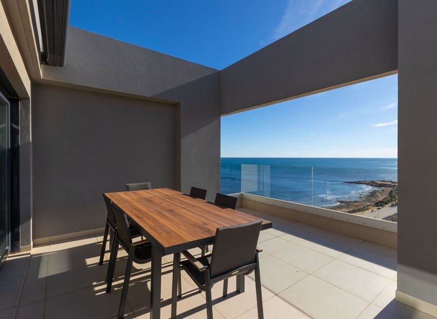 3 sovrum Takvåning till salu i Punta Prima med pool garage - 765 000 € (Ref: 9899870)