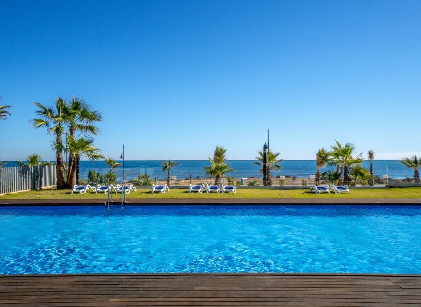 3 sovrum Takvåning till salu i Punta Prima med pool garage - 765 000 € (Ref: 9899870)