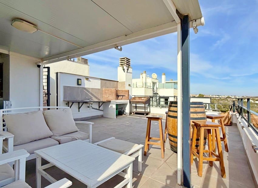 2 sovrum Takvåning till salu i Campoamor med pool - 299 000 € (Ref: 9899871)