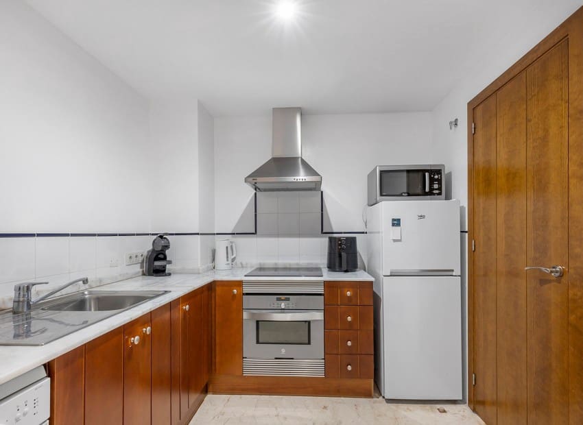 2 bedroom Apartment for sale in Punta Prima with pool - € 345,000 (Ref: 9899872)