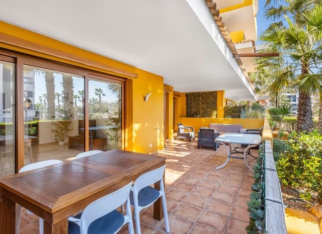2 soveværelse Lejlighed til salg i Punta Prima, Torrevieja med swimmingpool - € 345.000 (Ref: 9899872)