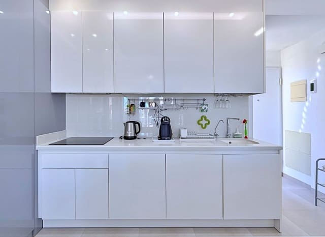 3 makuuhuone Kattohuoneisto myytävänä paikassa Torre de la Horadada, Pilar de la Horadada mukana uima-altaan - 365 000 € (Ref: 9899873)