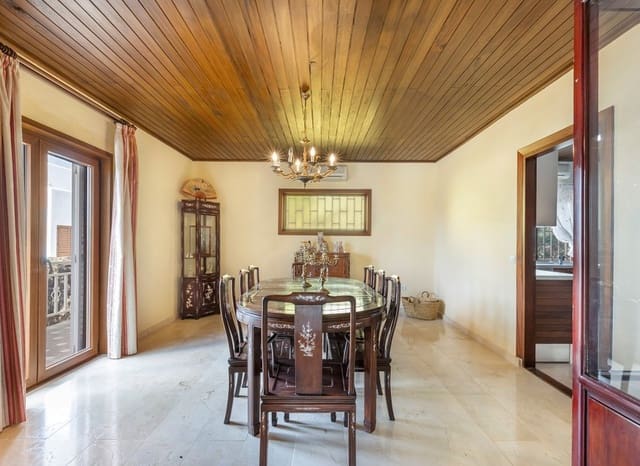5 camera da letto Villa in vendita in Las Filipinas con piscina garage - 599.900 € (Rif: 9902189)