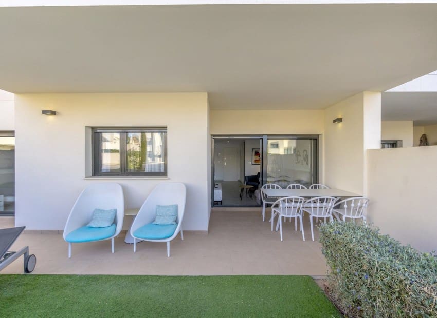 2 soverom Leilighet til salgs i Orihuela Costa med svømmebasseng - € 310 000 (Ref: 9902330)