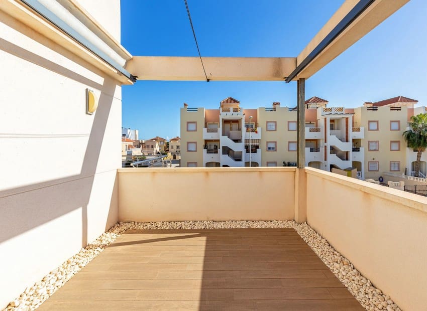 5 sovrum Villa till salu i La Zenia med pool - 895 000 € (Ref: 9902331)