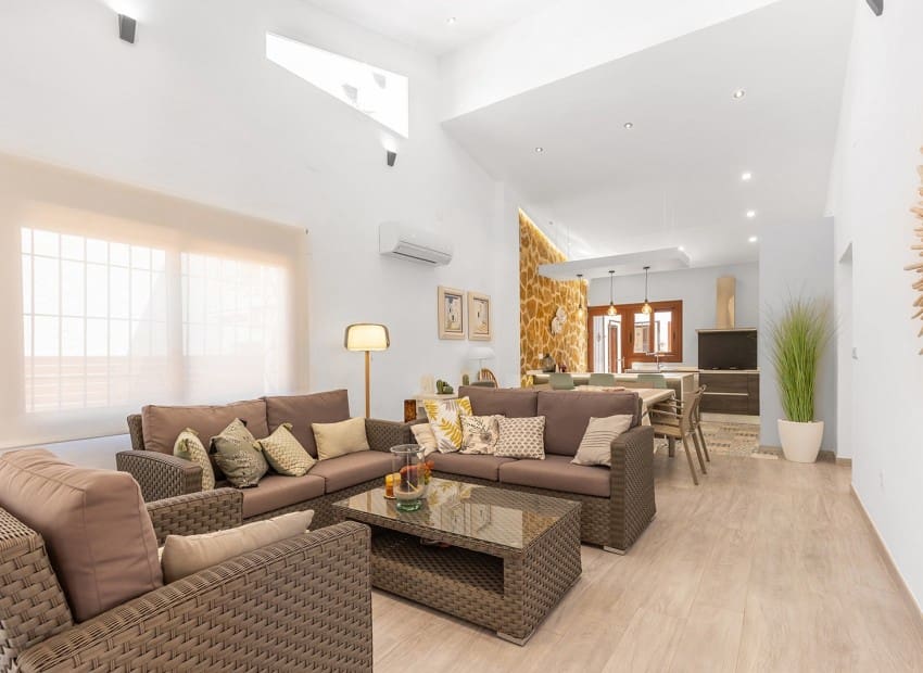 4 soverom Villa til salgs i Orihuela Costa med svømmebasseng - € 699 950 (Ref: 9902332)