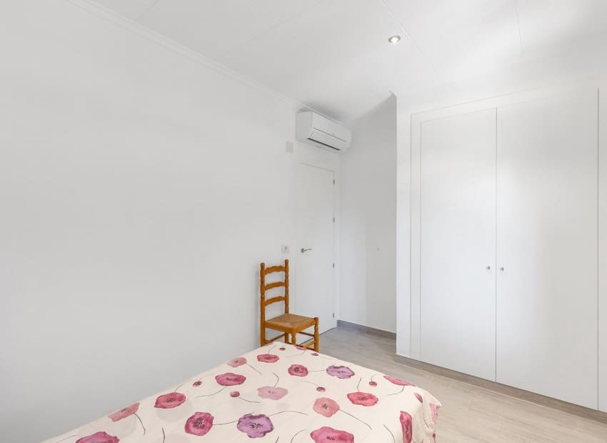 4 soverom Villa til salgs i Orihuela Costa med svømmebasseng - € 699 950 (Ref: 9902332)