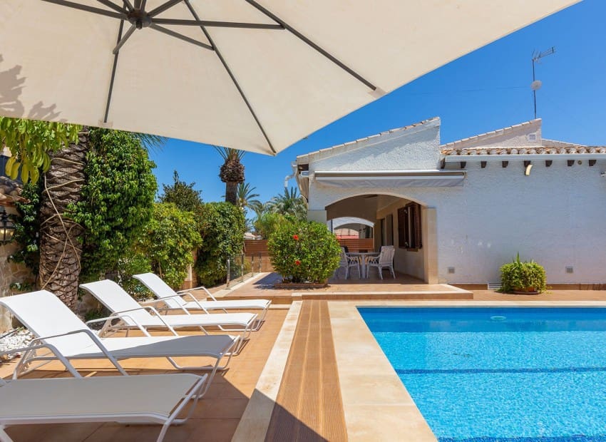 4 soverom Villa til salgs i Orihuela Costa med svømmebasseng - € 699 950 (Ref: 9902332)