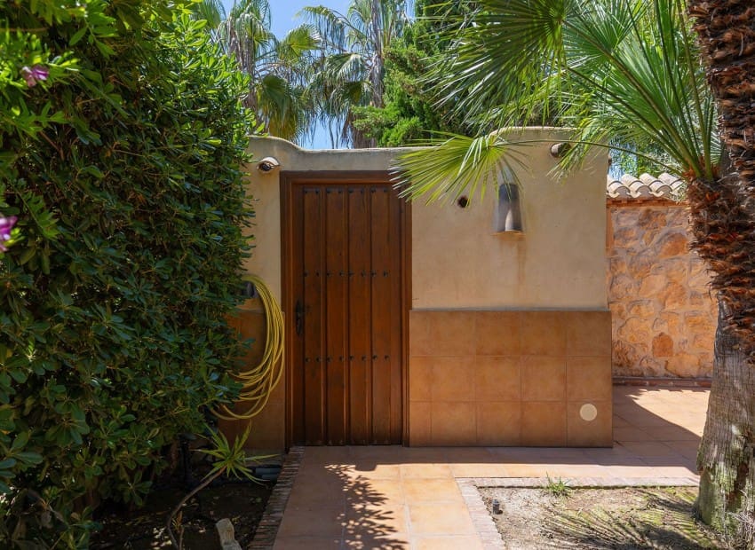 4 soverom Villa til salgs i Orihuela Costa med svømmebasseng - € 699 950 (Ref: 9902332)