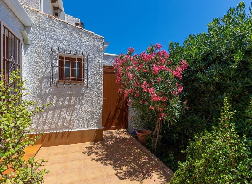 4 soverom Villa til salgs i Orihuela Costa med svømmebasseng - € 699 950 (Ref: 9902332)