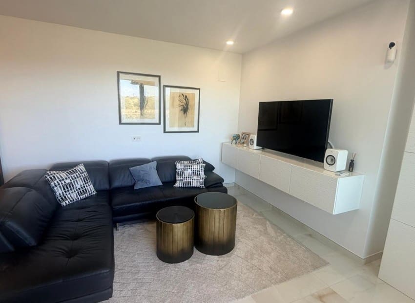 3 quarto Apartamento para venda em Los Altos com piscina garagem - 300 000 € (Ref: 9902440)