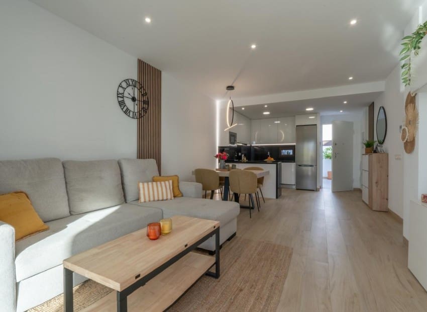 2 Zimmer Apartment zu verkaufen in Finestrat mit Pool Garage - 340.000 € (Ref: 9902736)