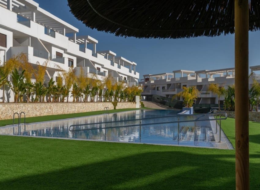 2 Zimmer Apartment zu verkaufen in Finestrat mit Pool Garage - 340.000 € (Ref: 9902736)