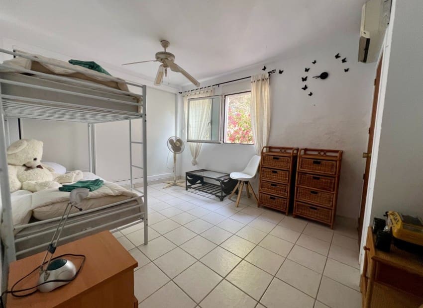 9 quarto Moradia para venda em Altea la Vella com piscina - 650 000 € (Ref: 9909714)