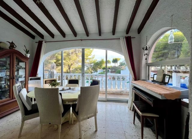 9 quarto Moradia para venda em Altea la Vella, Altea - 650 000 € (Ref: 9909714)