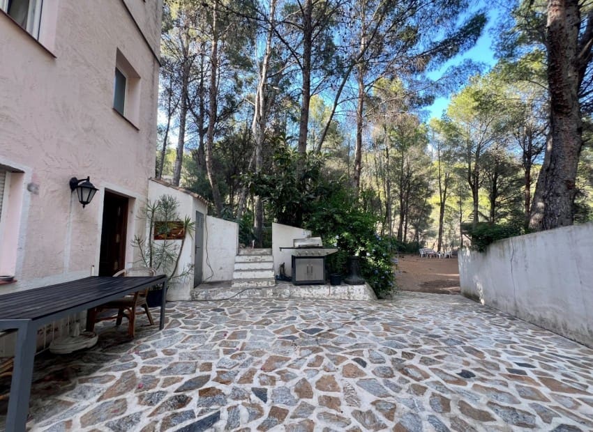 9 quarto Moradia para venda em Altea la Vella com piscina - 650 000 € (Ref: 9909714)