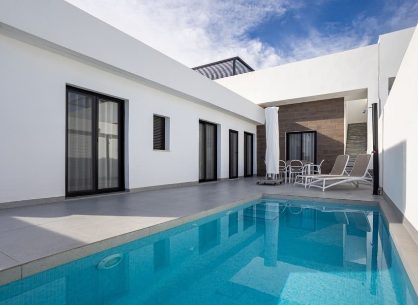 3 bedroom Villa for sale in Torre-Pacheco with pool - € 285,000 (Ref: 9911816)
